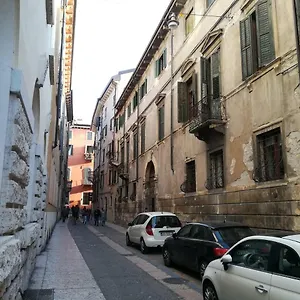 https://dimora-santegidio.hotelinveneto.com